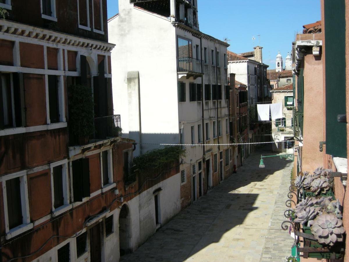 Dorsoduro461 Veneza Exterior foto